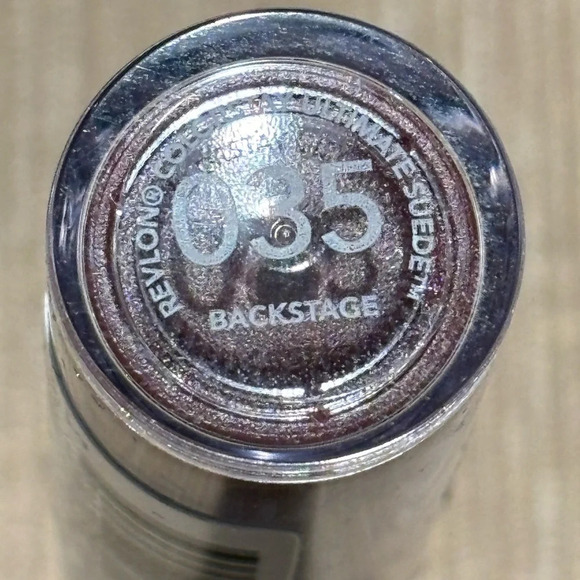 REVLON ColourStay  Ultimate Suede Shade #035 Backstage NEW Sealed - Picture 4 of 7